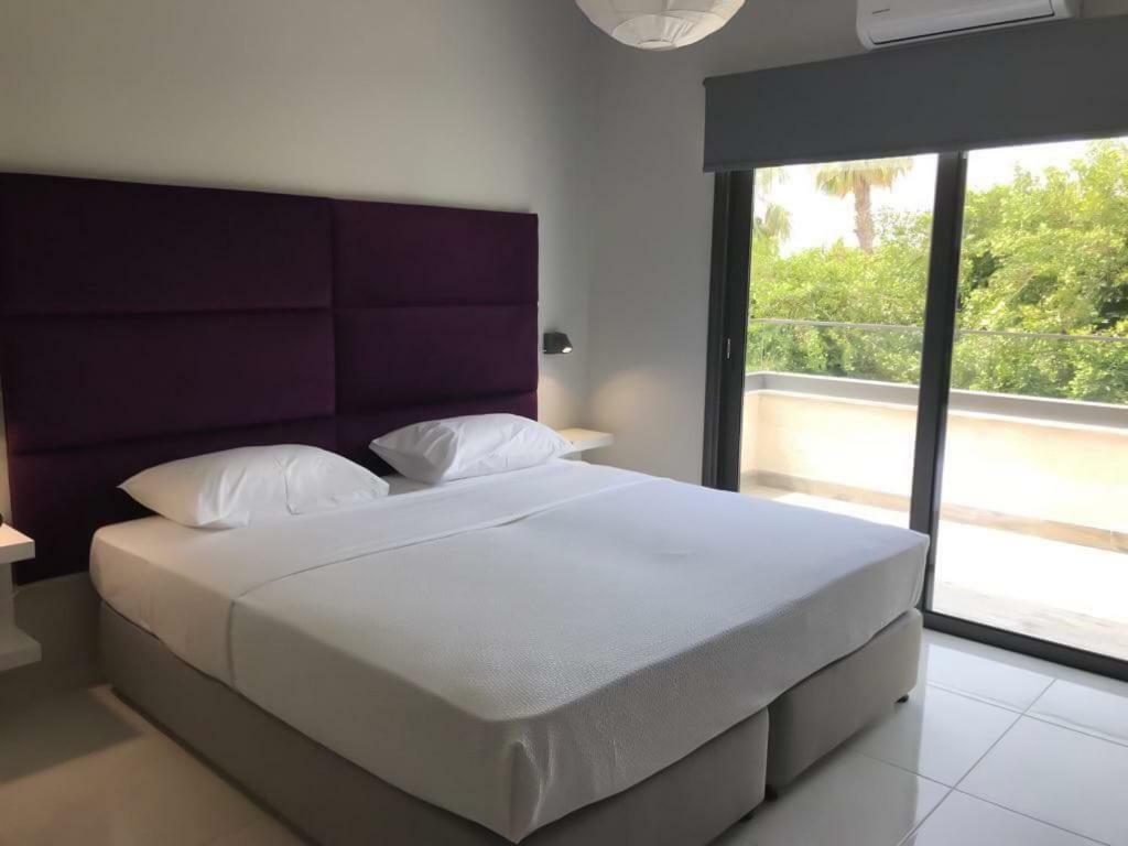 Mare Monte Seaview Boutique Apartment Pafos Dış mekan fotoğraf