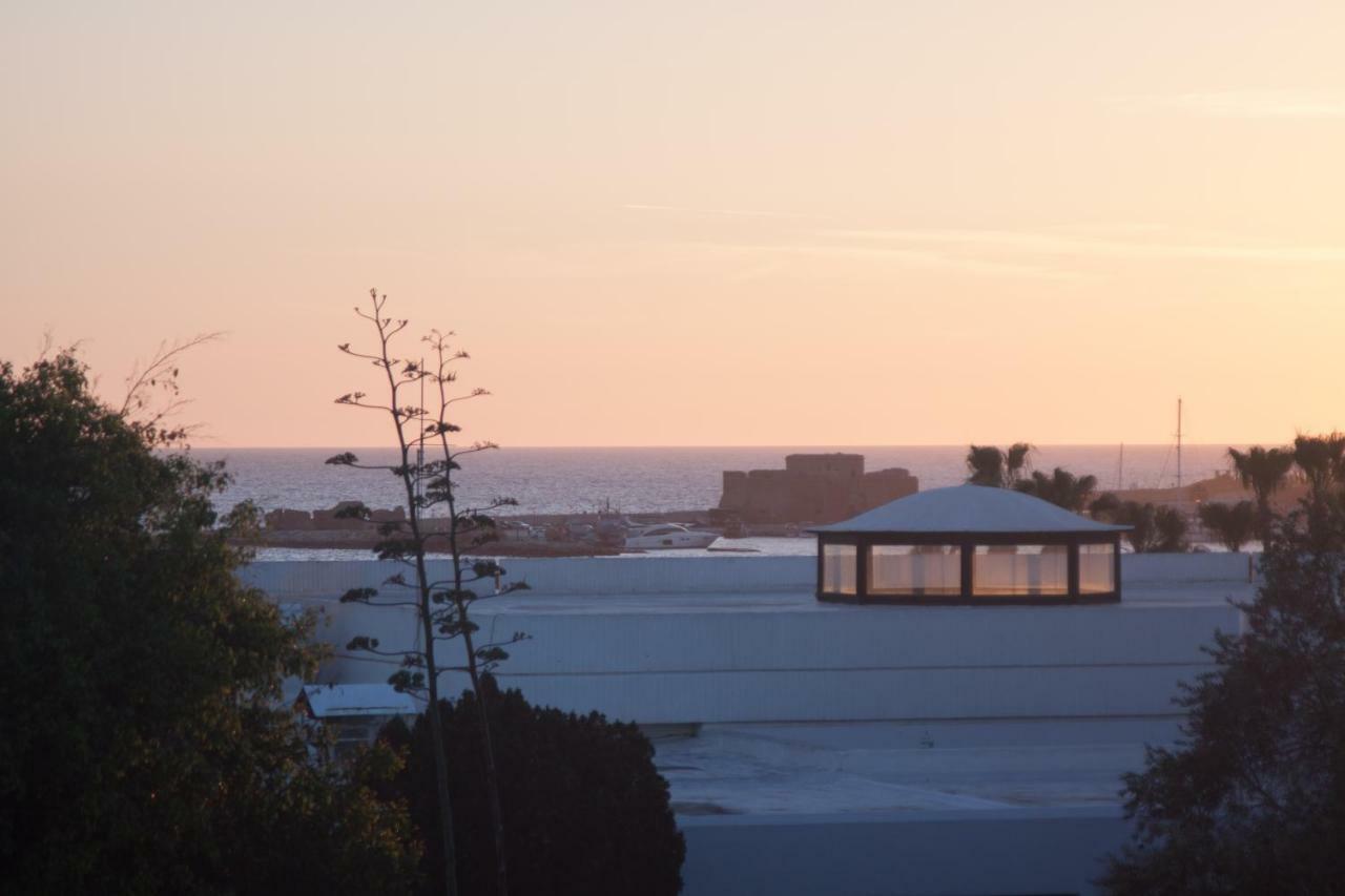 Mare Monte Seaview Boutique Apartment Pafos Dış mekan fotoğraf
