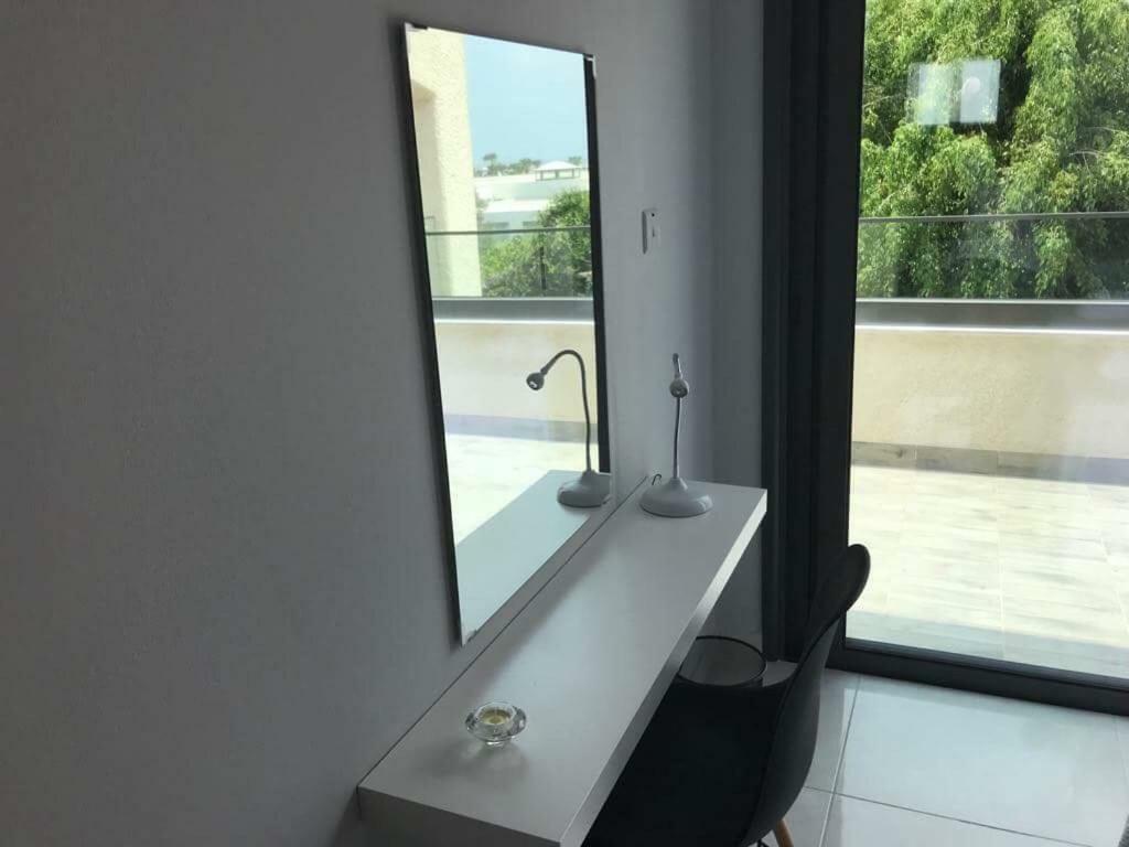 Mare Monte Seaview Boutique Apartment Pafos Dış mekan fotoğraf
